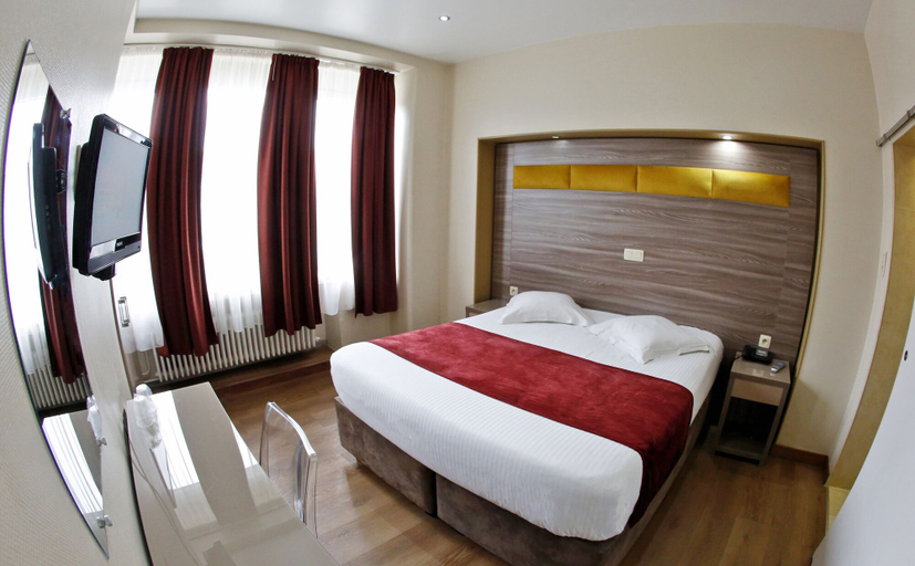 Bedroom 3, Hotel de France, Bruxelles