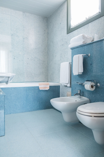 Bathroom 5, Jet Hotel, Sure Hotel Collection by Best Western, Varese