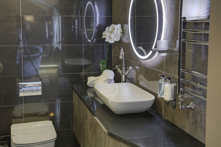 Bathroom 5, The Eccleston Hotel, BW Signature Collection, Saint Helens