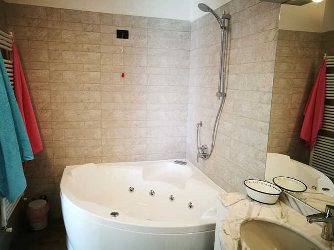 Bathroom 4, B&B La Terrazza Sui Fieschi, Genova
