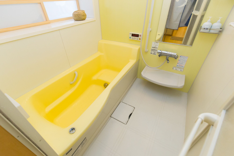 Bathroom 4, Chacha-an, Osaka