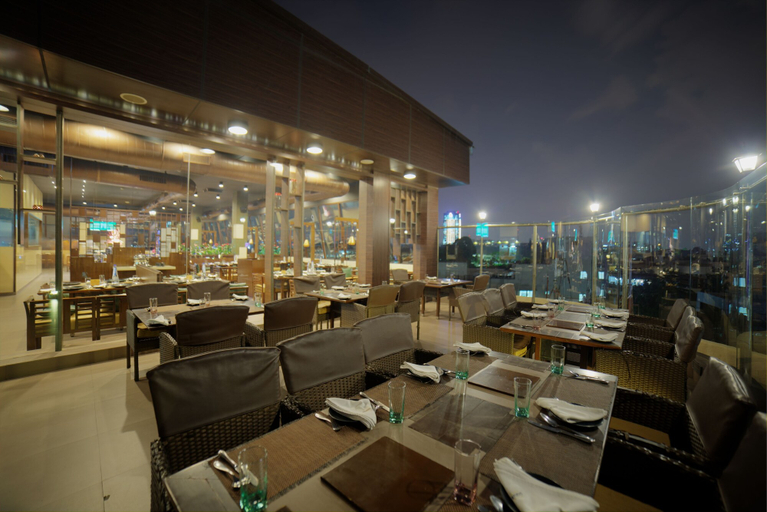 Food & Drinks 5, Goldfinch Hotel Bangalore, Bangalore