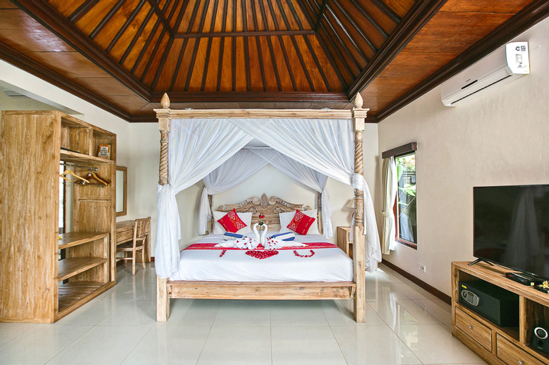 Bedroom 24