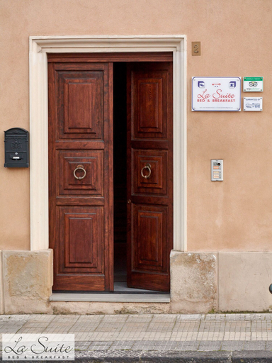 Exterior & Views 2, B&B La Suite, Messina