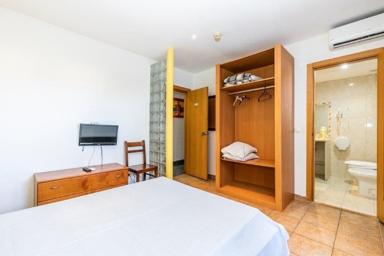 Bedroom 2, Residencial Lareira do Pinheirinho, Almada
