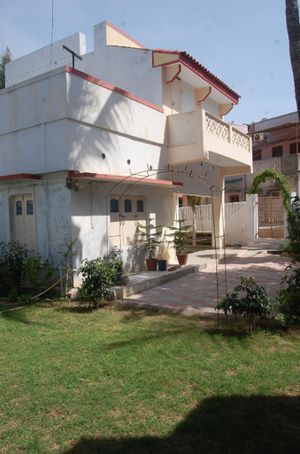 Others 3, Gurukrupa Bungalow, Devbhumi Dwarka