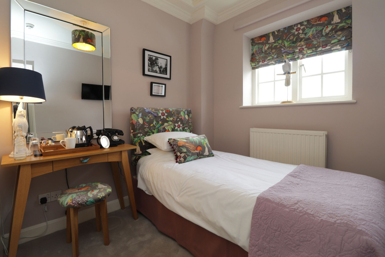 Bedroom 2, The Stable Courtyard Bedrooms at Leeds Castle, Kent