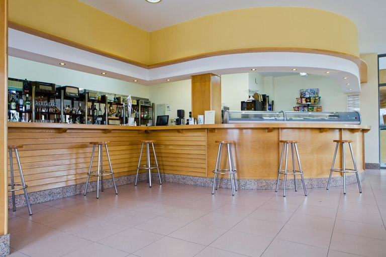 Food & Drinks 4, Apartamentos Los Arces, Cantabria