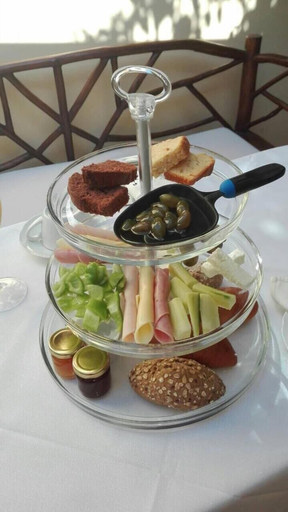 Food & Drinks 5, Petrino, South Aegean