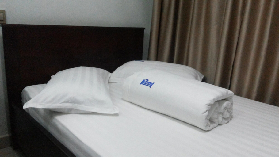 Bedroom 3, The Pearl Inn, Koboko