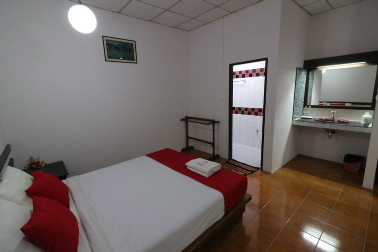 Bedroom 8