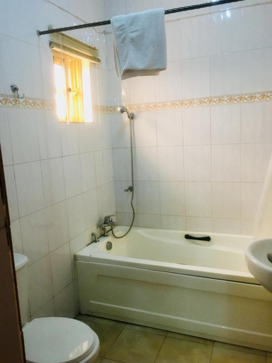 Bathroom 3, El-Hassani Hotel, Ikpoba-Okha