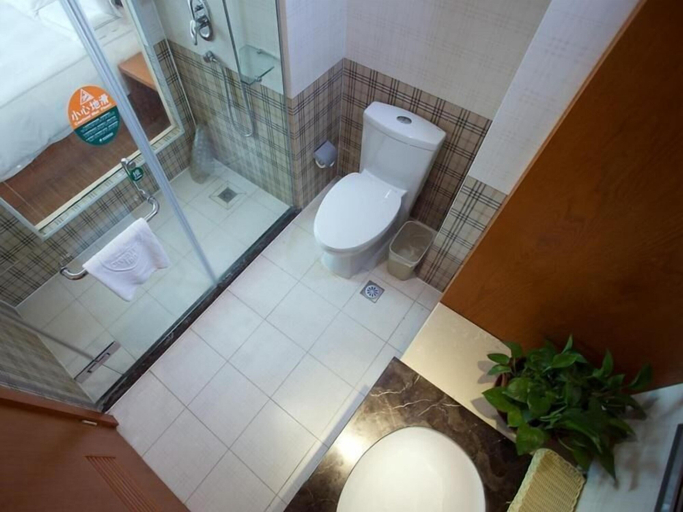 Bathroom 3, GreenTree Inn Taizhou Gaogang District Gov. Business Hotel, Taizhou