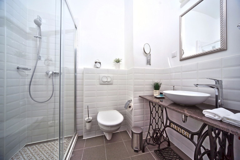 Bathroom 4, House Beletage-Boutique Hotel, Budapesti
