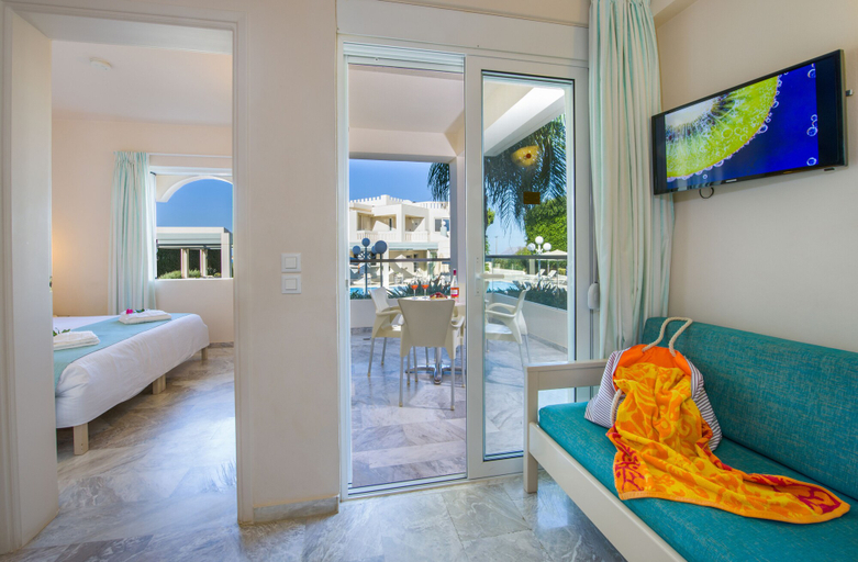 Bedroom 2, Kedrissos Hotel Apartments, Crete