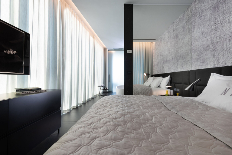 Bedroom 4, NYX Herzliya