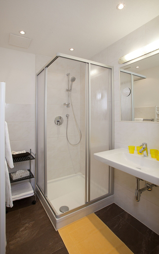 Bathroom 3, Appartement Alpin, Imst