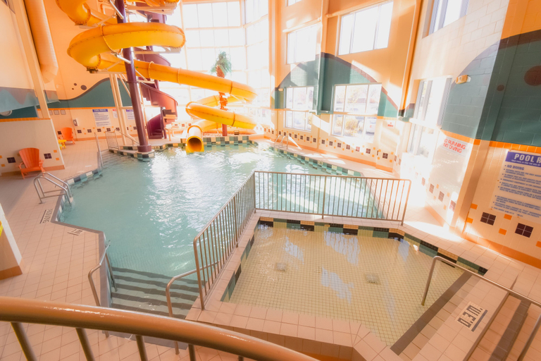 Sport & Beauty 5, Canad Inns Destination Centre Polo Park, Division No. 11