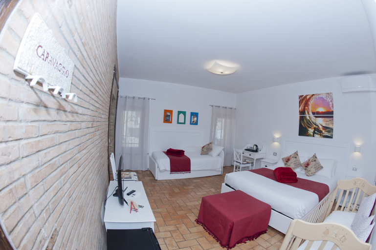 Bedroom 5, Atlantis Inn Castelgandolfo, Rome