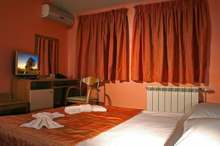 Bedroom 3, Brod Hotel, Stolichna