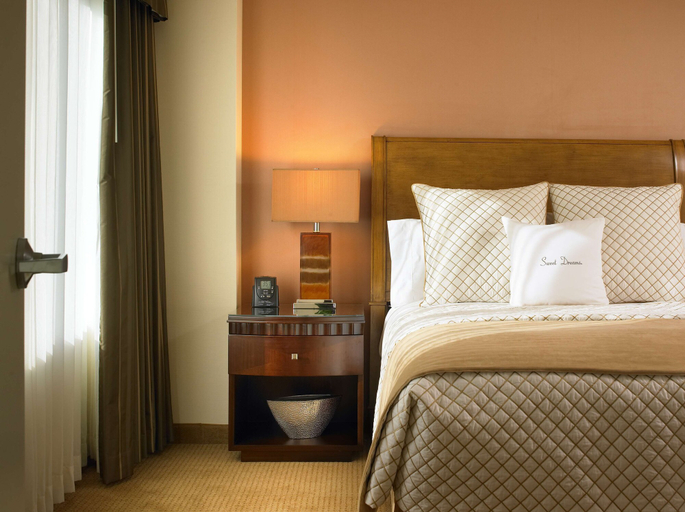 Bedroom 3, DoubleTree Suites by Hilton Anaheim Rsrt - Conv Cntr, Orange