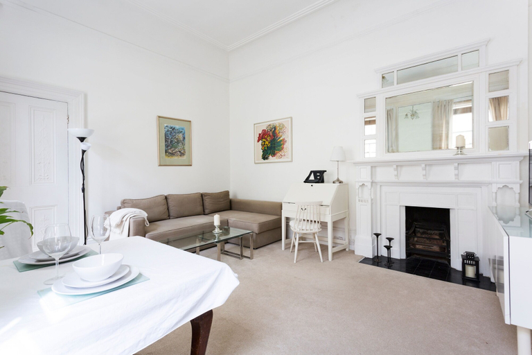 Others 5, Kensington Executives, London