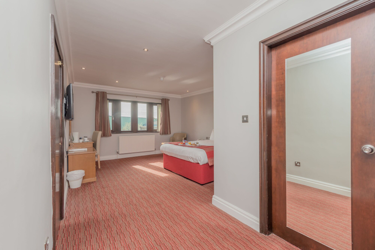 Bedroom 3, Best Western Bradford Guide Post Hotel, Bradford