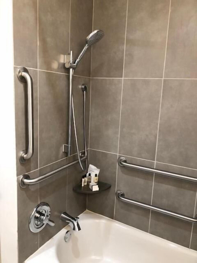 Bathroom 4, Hotel Parmani, Santa Clara