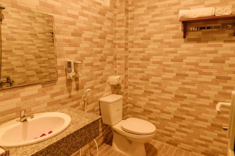 Bathroom 4, Blue Paradise Resort, Phú Quốc