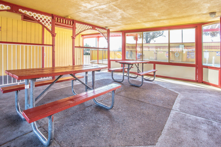 Others 5, Travelodge by Wyndham Turlock, Stanislaus