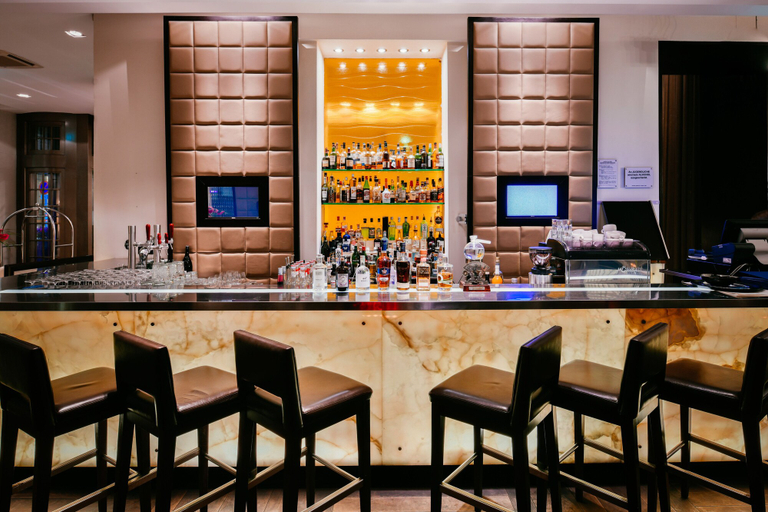 Food & Drinks 5, Radisson Blu Style Hotel, Vienna, Wien