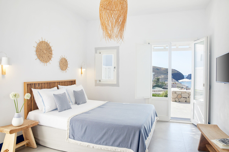 Bedroom 4, Milos Breeze Boutique Hotel, South Aegean