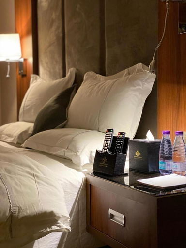 Bedroom 3, Msharef Al Moden Suites