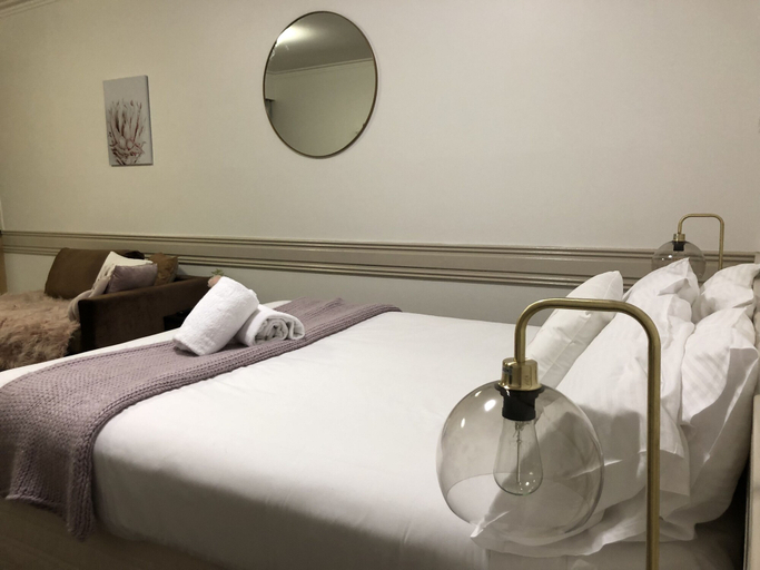 Bedroom 4, Beaumont Kew, Melbourne