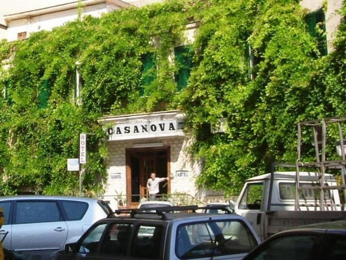 Exterior & Views 2, Hotel Casanova, Napoli