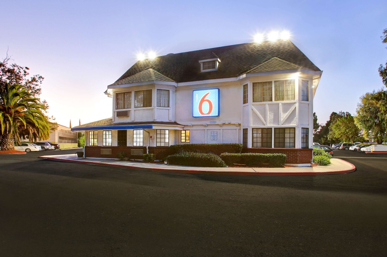 Motel 6 Fremont, CA - North, Alameda