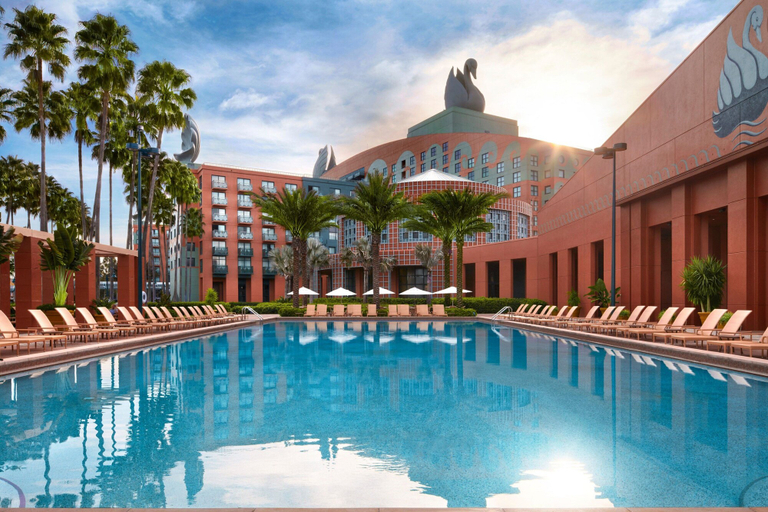 Sport & Beauty 2, Walt Disney World Dolphin, Orange