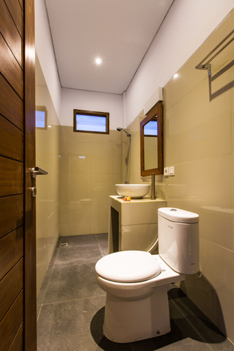 Bathroom 3, Pande Homestay, Badung