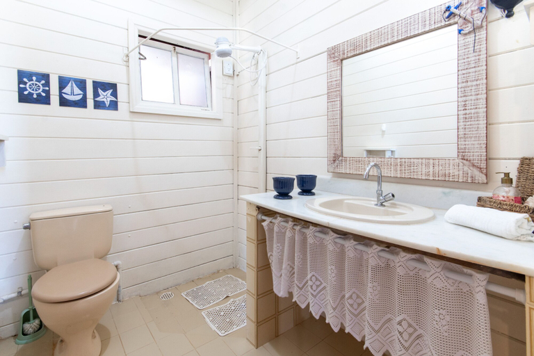 Bathroom 4, Casa em Porto Mirim por Carpediem, Maxaranguape