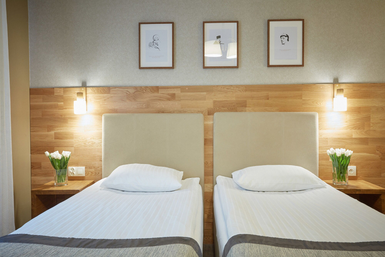 Bedroom 3, Hotel Batory, Kraków City