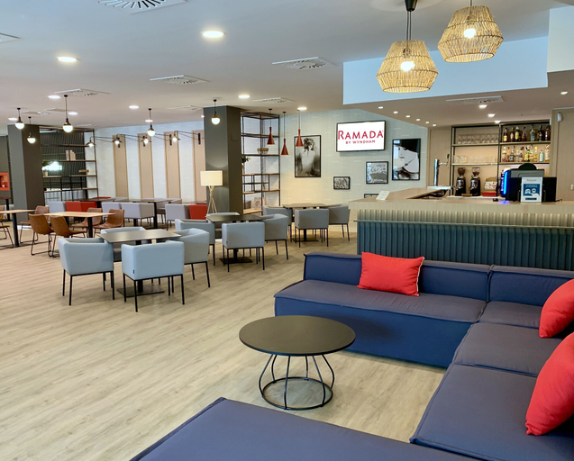 Food & Drinks 5, Ramada by Wyndham Valencia Almussafes, Valencia