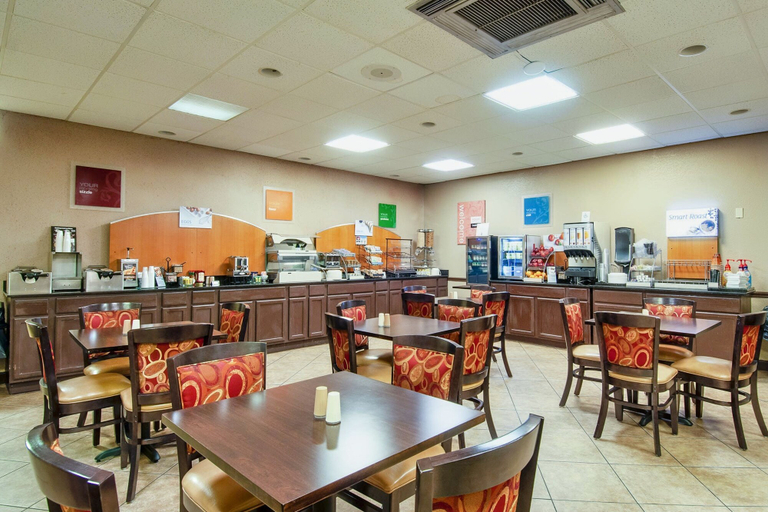 Food & Drinks 5, Days Inn & Suites by Wyndham Johnson City, Washington