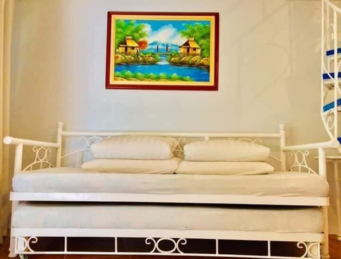 Bedroom 3, Paras Beach Resort, Mambajao