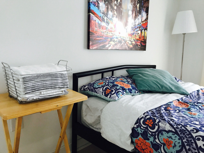 Bedroom 3, Beautiful Home by Rogers Centre, Toronto