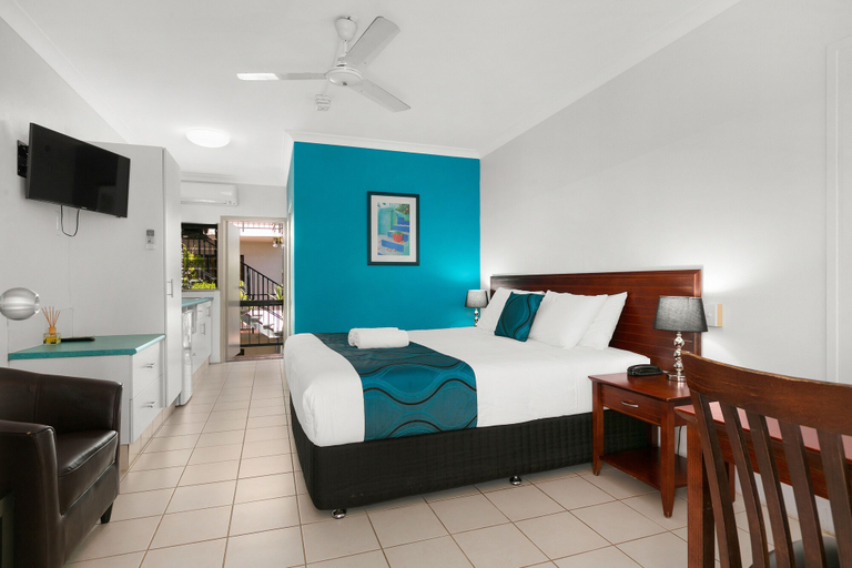 Bedroom 3, Cairns City Palms, Cairns