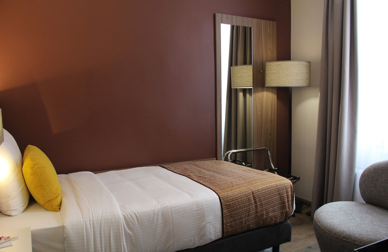 Bedroom 2, Leonardo Hotel Antwerpen, Antwerpen