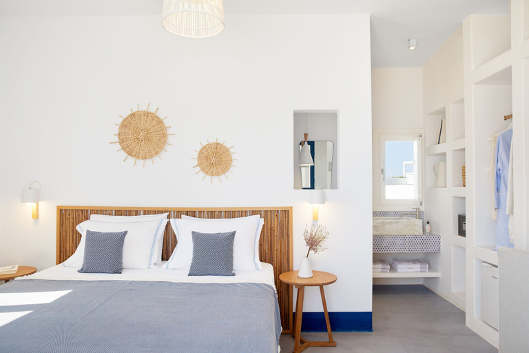 Bedroom 4, Milos Breeze Boutique Hotel, South Aegean