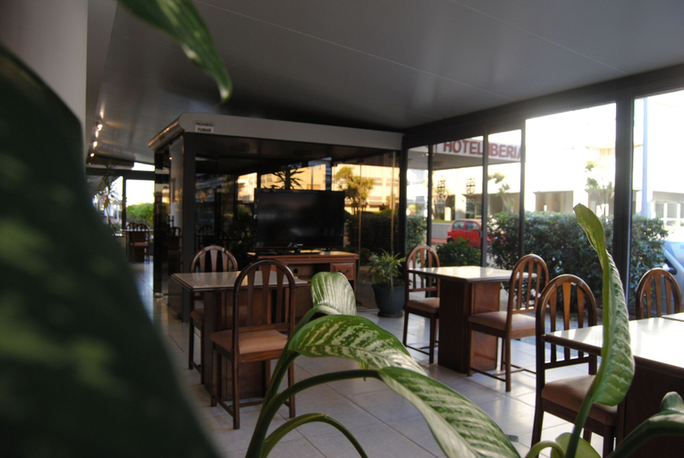 Food & Drinks 5, Hotel 24, n.a351