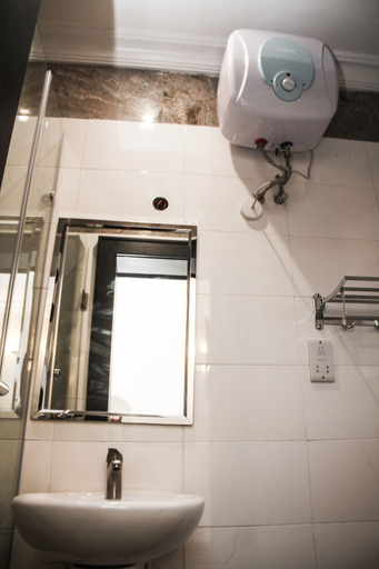 Bathroom 4, Capital Citilodge, IbadanSouth-West