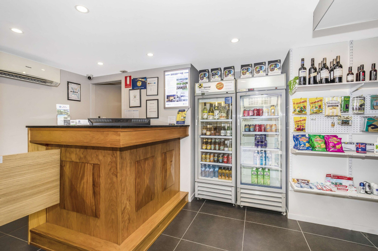 Public Area 5, Best Western Airport 85 Motel, Ascot